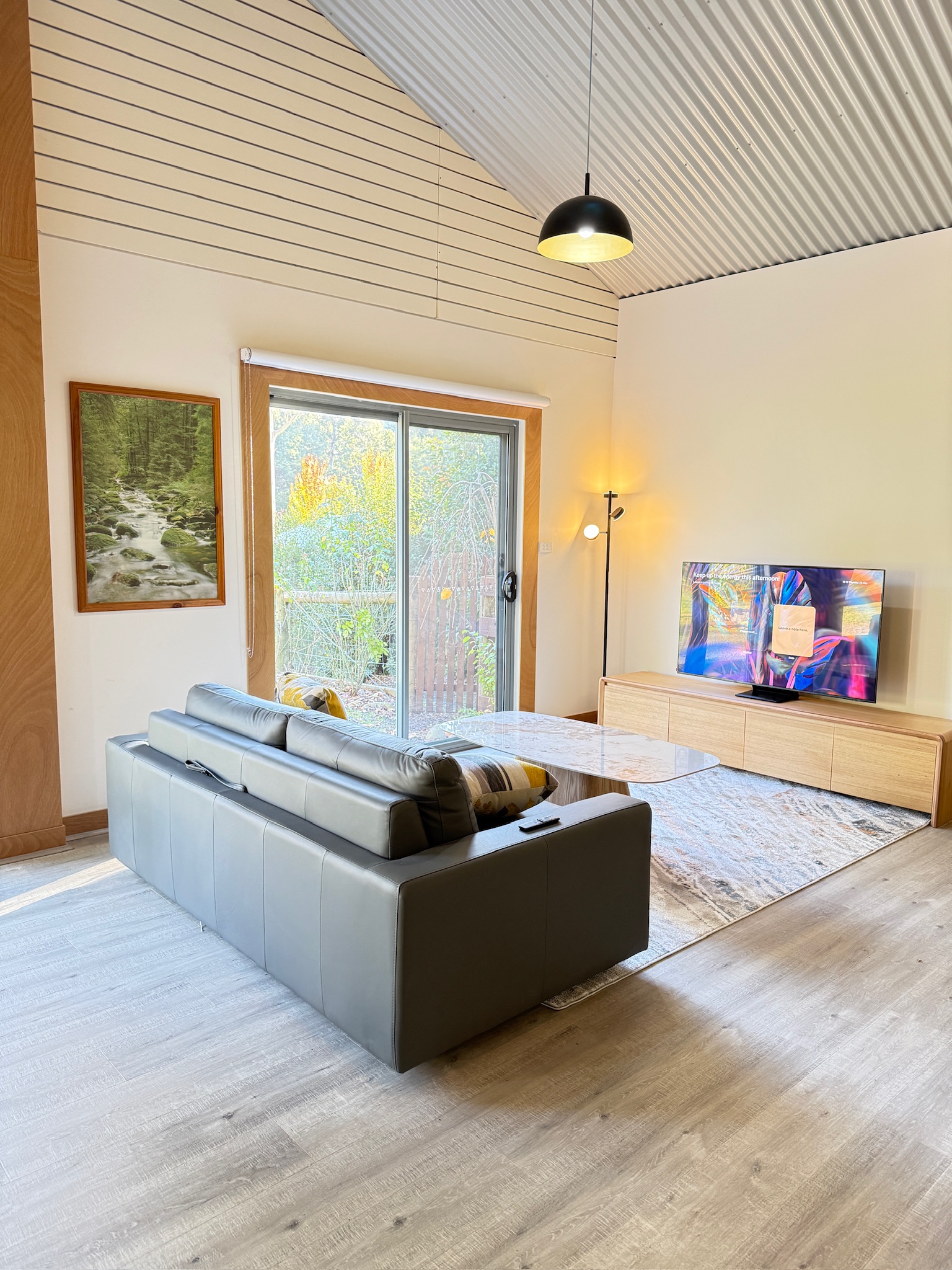 Cottage - living room